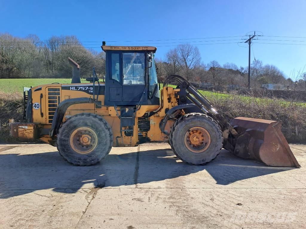 Hyundai HL 757 TM-9 Incarcator pe pneuri