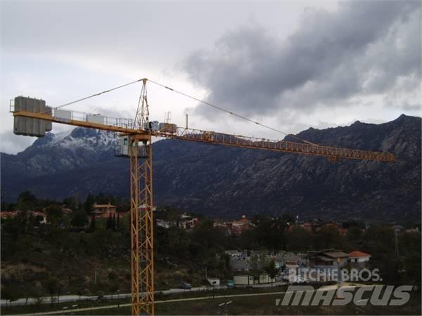 Potain MD 125 A Macarale turn