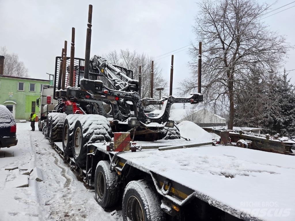 Komatsu 855 Transportoare