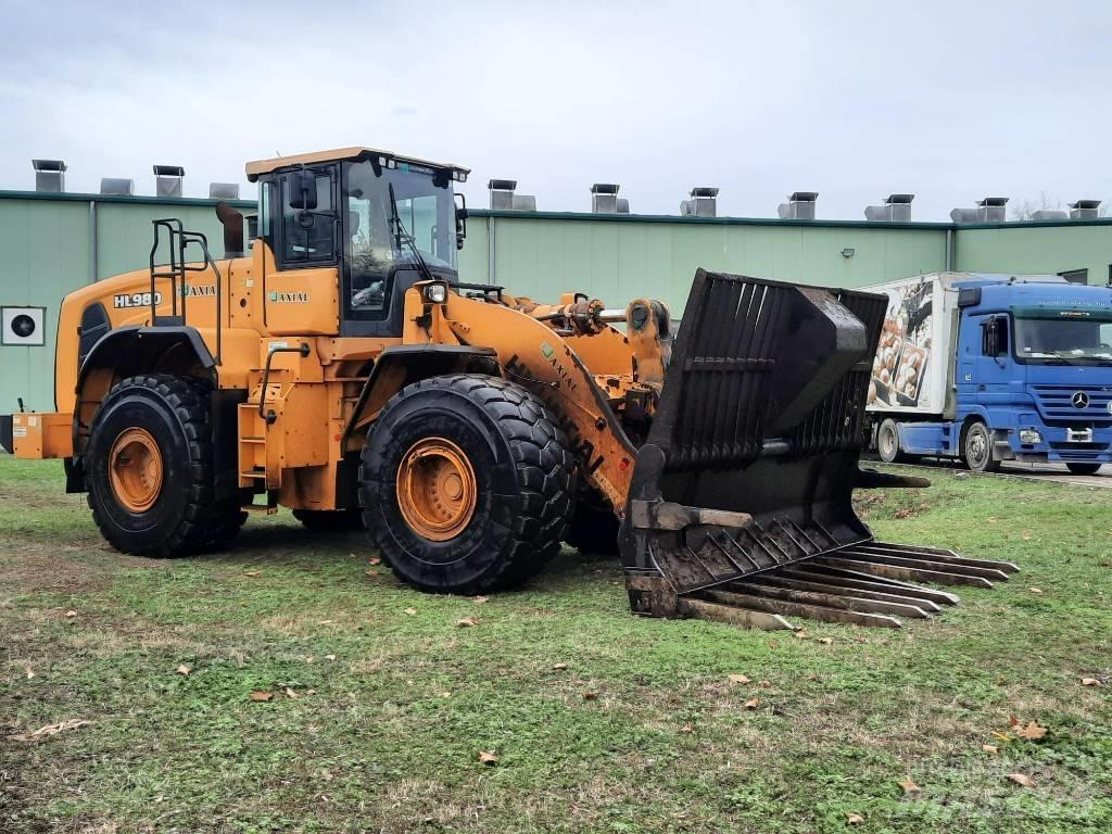 Hyundai HL 980 Incarcator pe pneuri