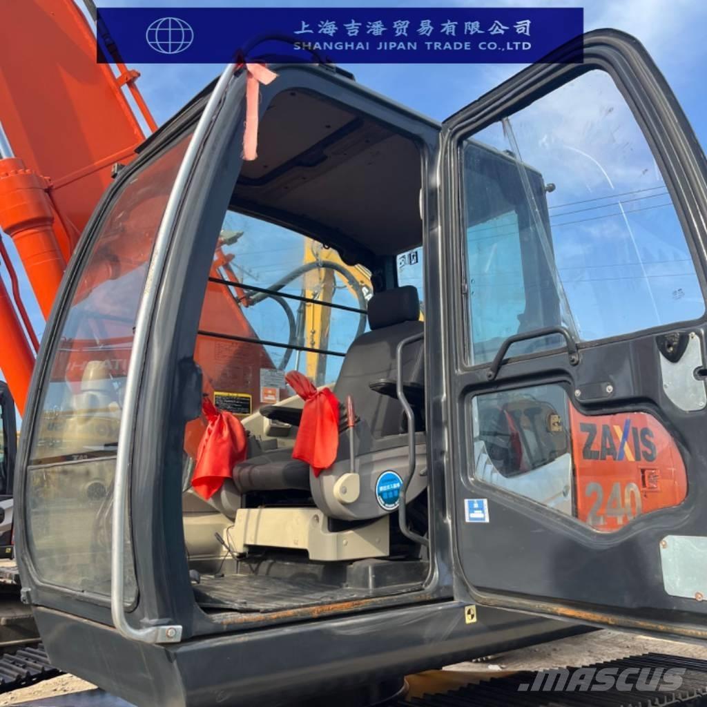 Hitachi ZX 240 Excavatoare pe șenile
