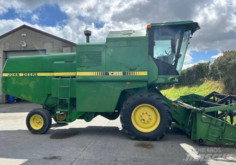 John Deere 1055 Combine de secerat