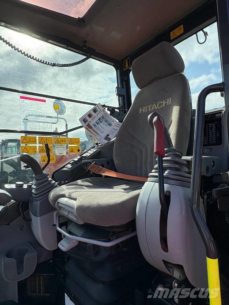 Hitachi ZX85USB-6 Excavatoare 7t - 12t