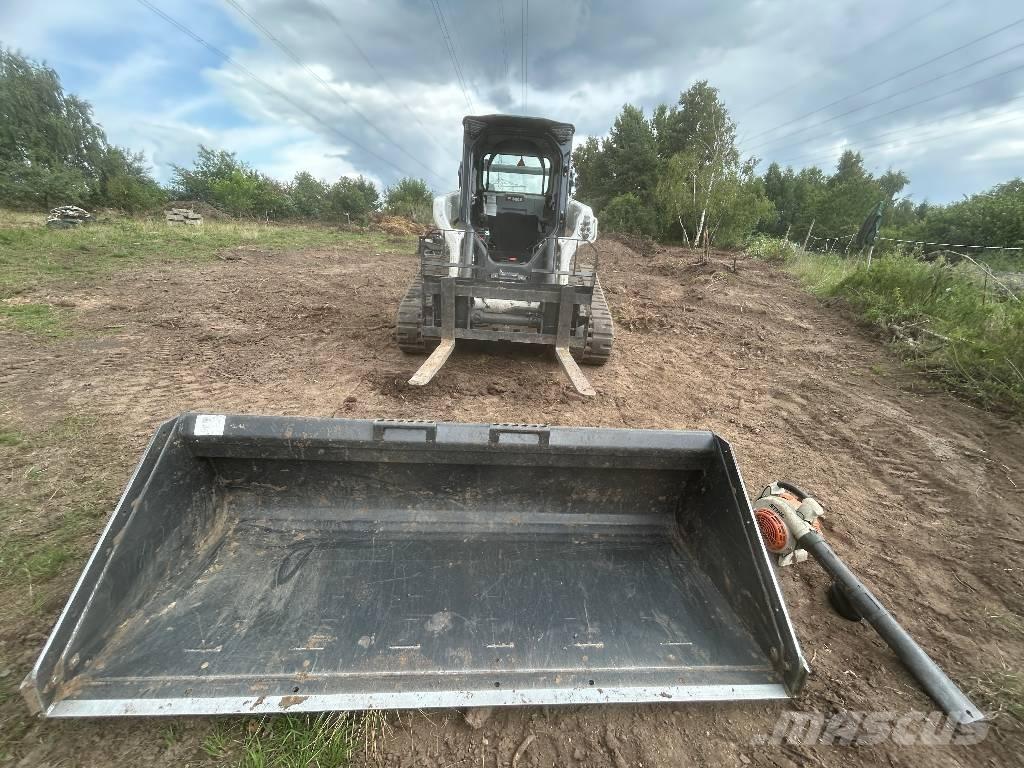 Bobcat T76 Încarcatoare cu excavator