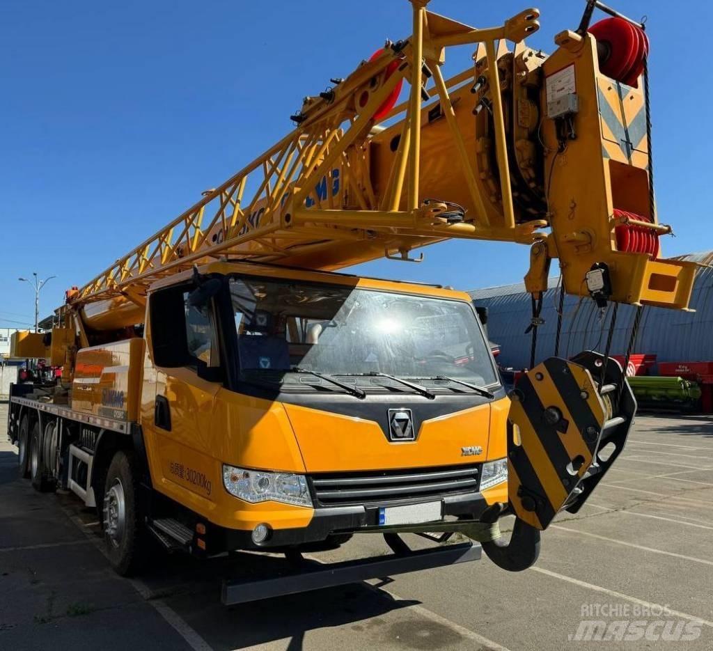 XCMG QY25K5D Macara pentru orice teren