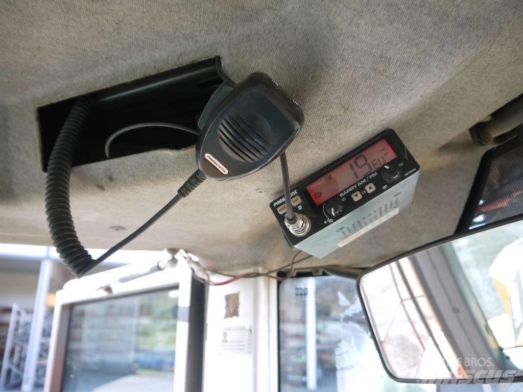 Volvo L 250 G Incarcator pe pneuri