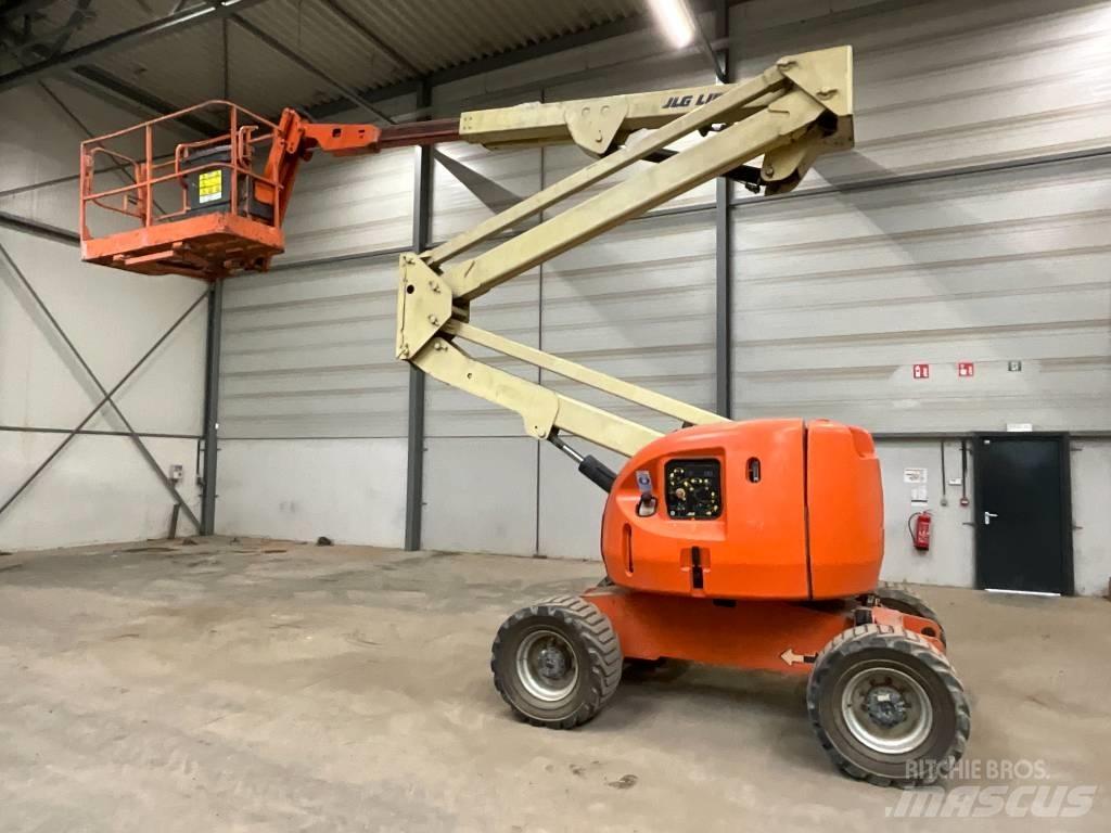 JLG 450 AJ Nacele cu brat articulat