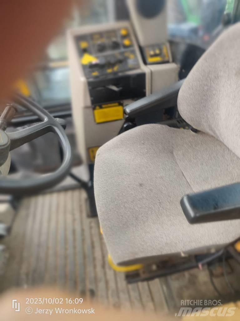 JCB 1135 4WS Tractoare