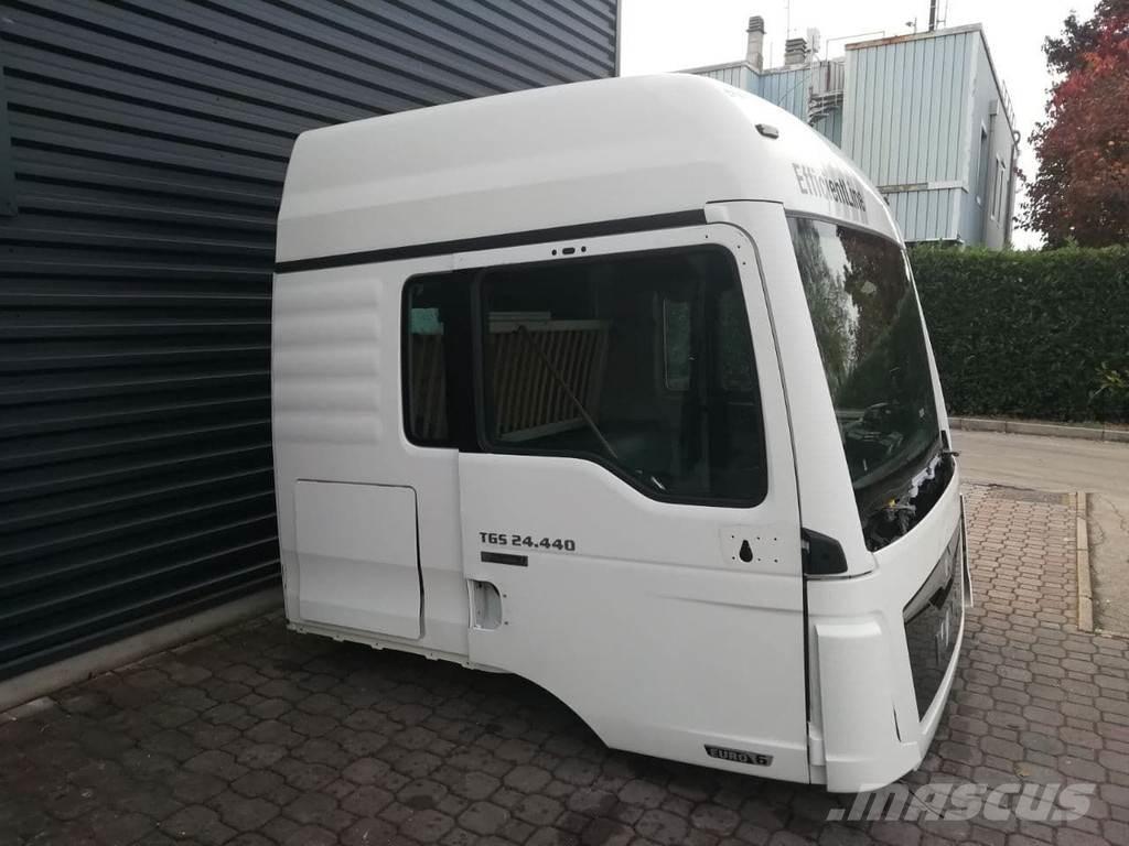 MAN TGS LX EURO 6 Cabine si interior