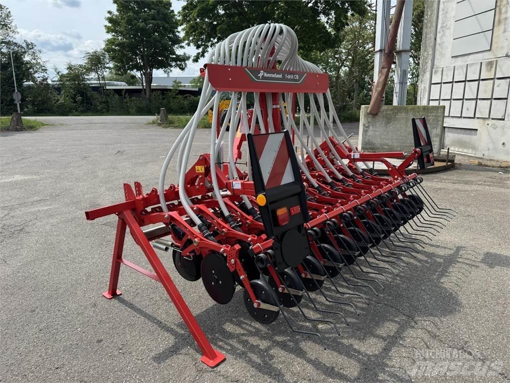 Kverneland CB 3000 Perforatoare