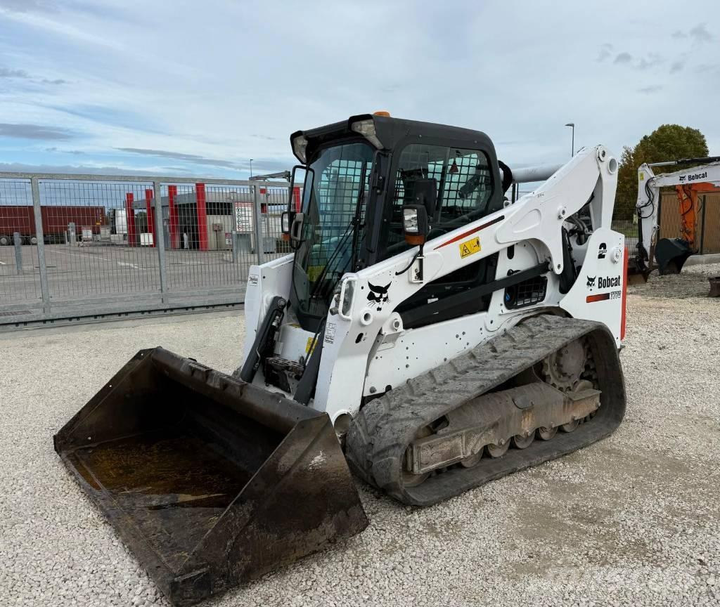 Bobcat T 770 Încarcatoare cu excavator
