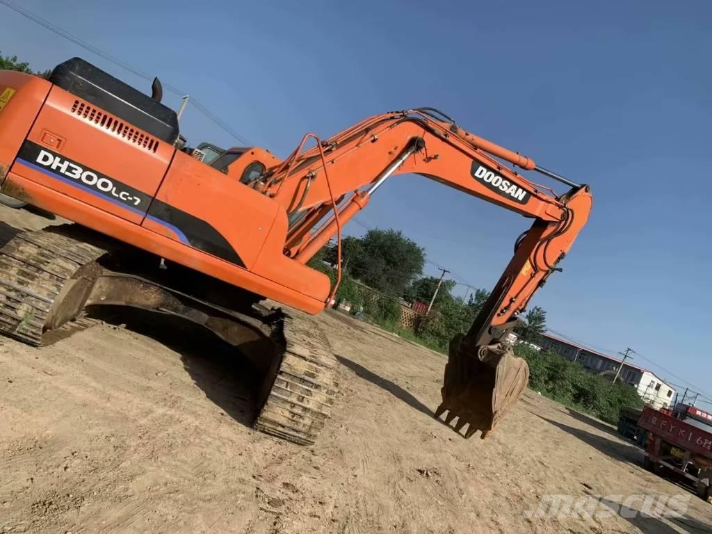 Doosan DH300 Excavatoare pe șenile
