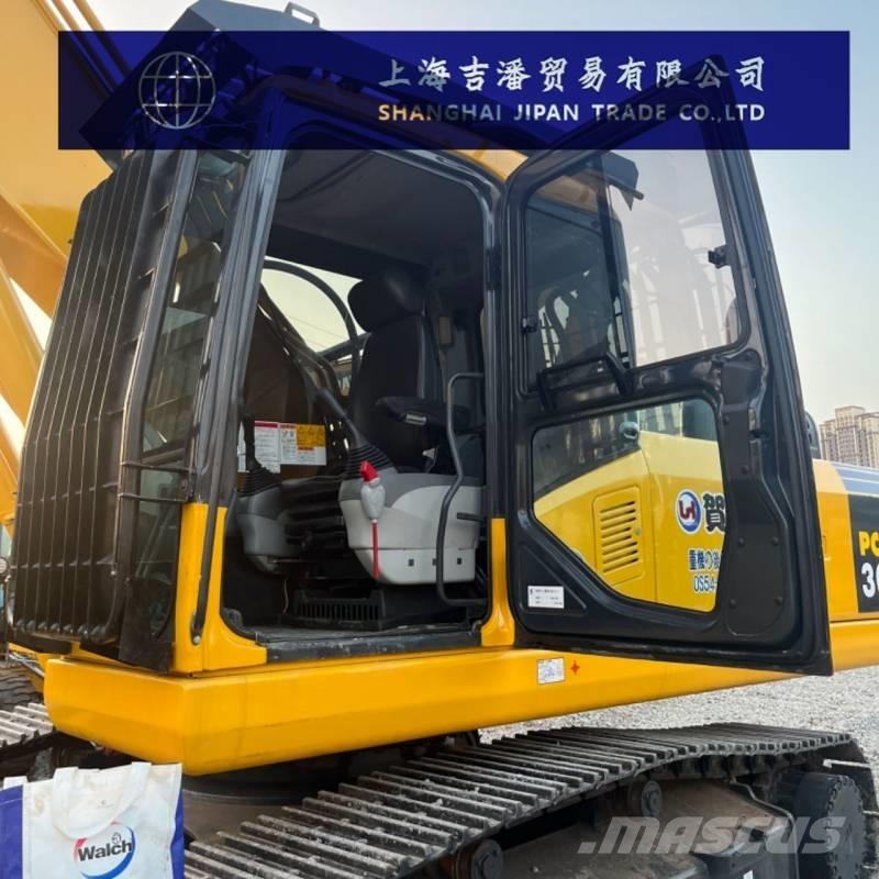 Komatsu PC 300 Excavatoare pe șenile
