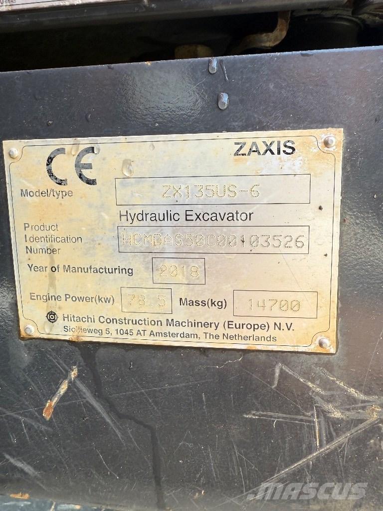 Hitachi ZX 135 US-6 Excavatoare pe șenile
