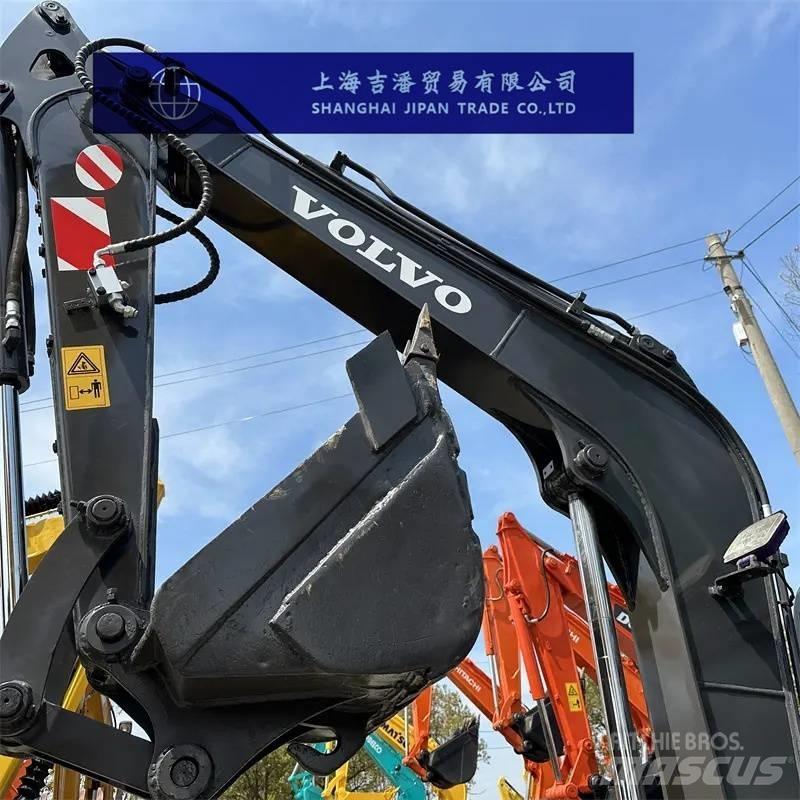 Volvo EC 60 Excavatoare pe șenile
