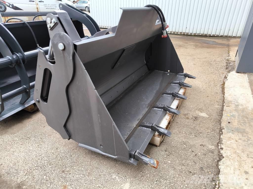 Mecalac 0.65m3 4in1 Pistoane