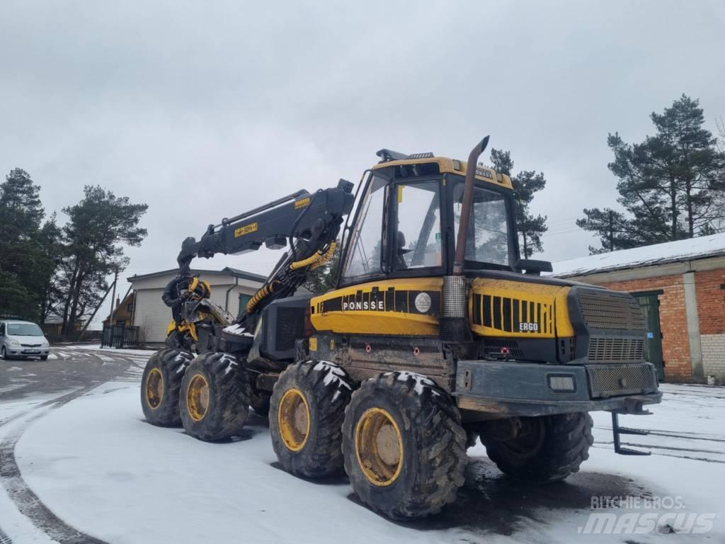 Ponsse Ergo 8W Combine forestiere