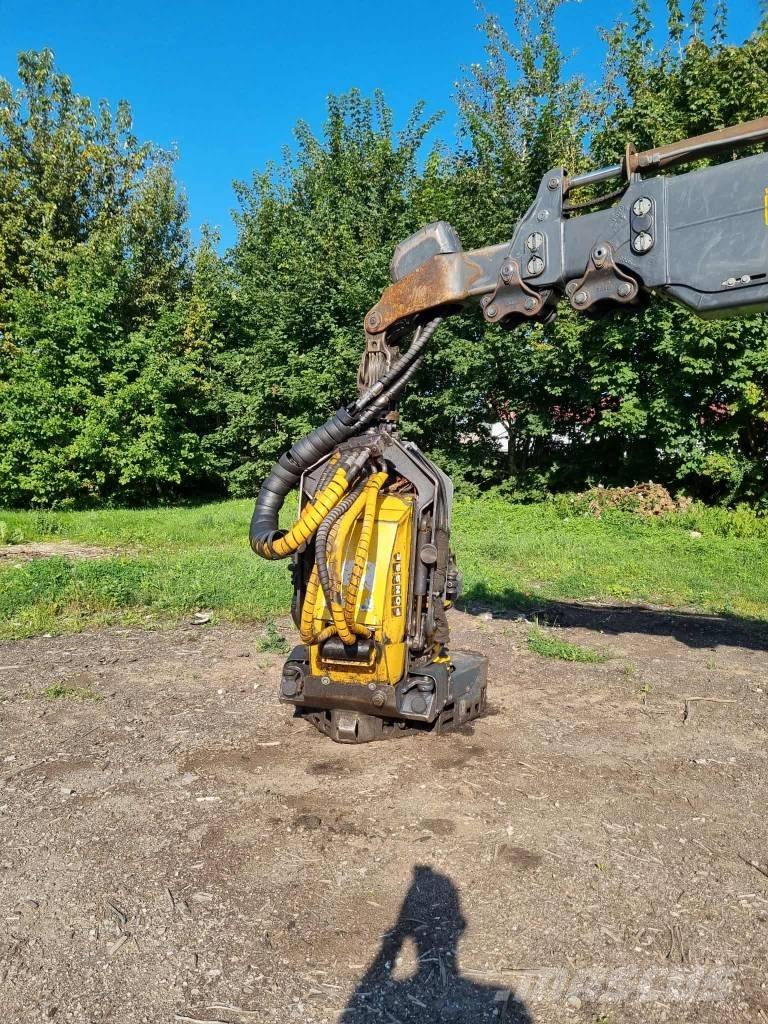 Ponsse Ergo 8W Combine forestiere