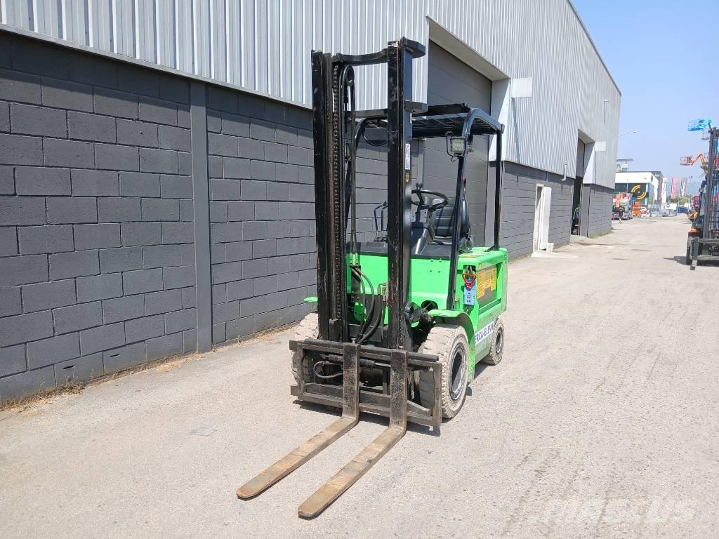 Clark EPX 25 Stivuitor electric