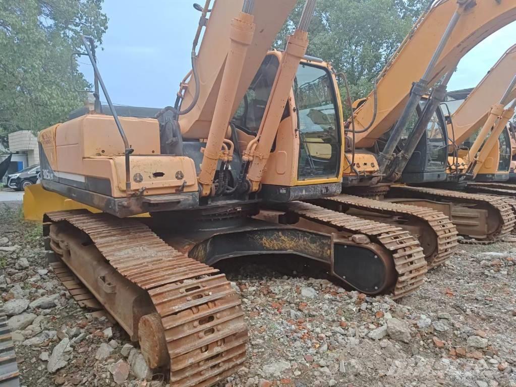 Hyundai R305LC-9T Excavatoare pe șenile
