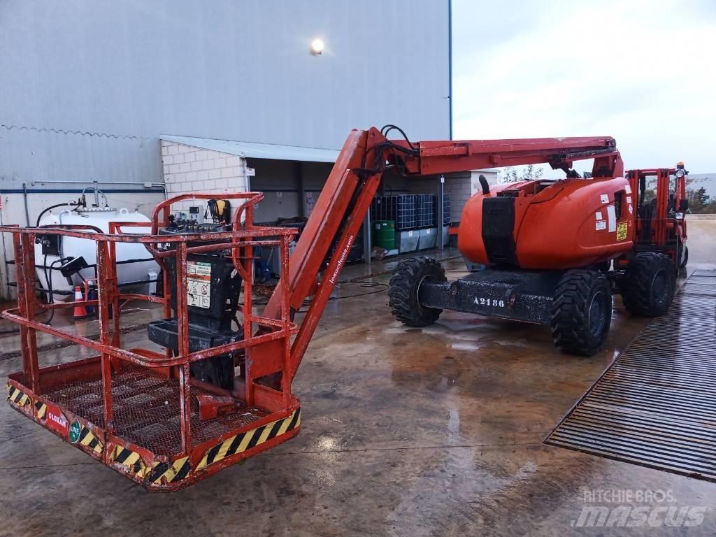 JLG 600 AJ Nacele cu brat articulat