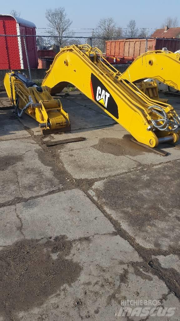 CAT 320D Arm Excavator