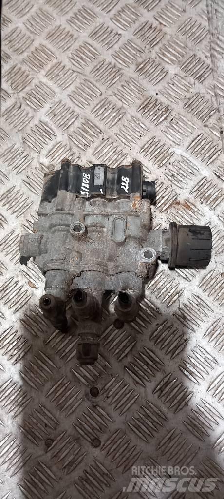 Scania 94 D.   1499799 Frane