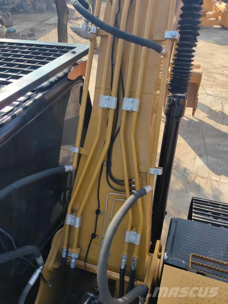 CAT 320 D2L Excavatoare pe șenile
