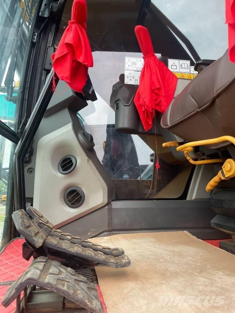 CAT 330GC Excavatoare pe șenile
