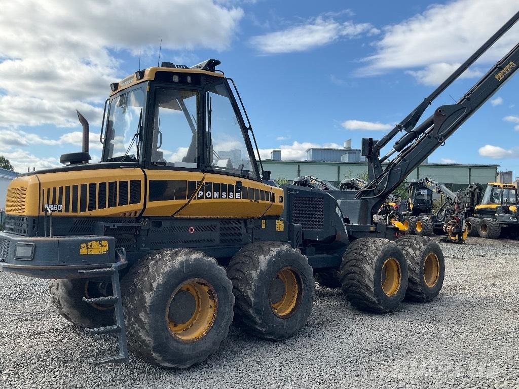 Ponsse ERGO 8W Combine forestiere
