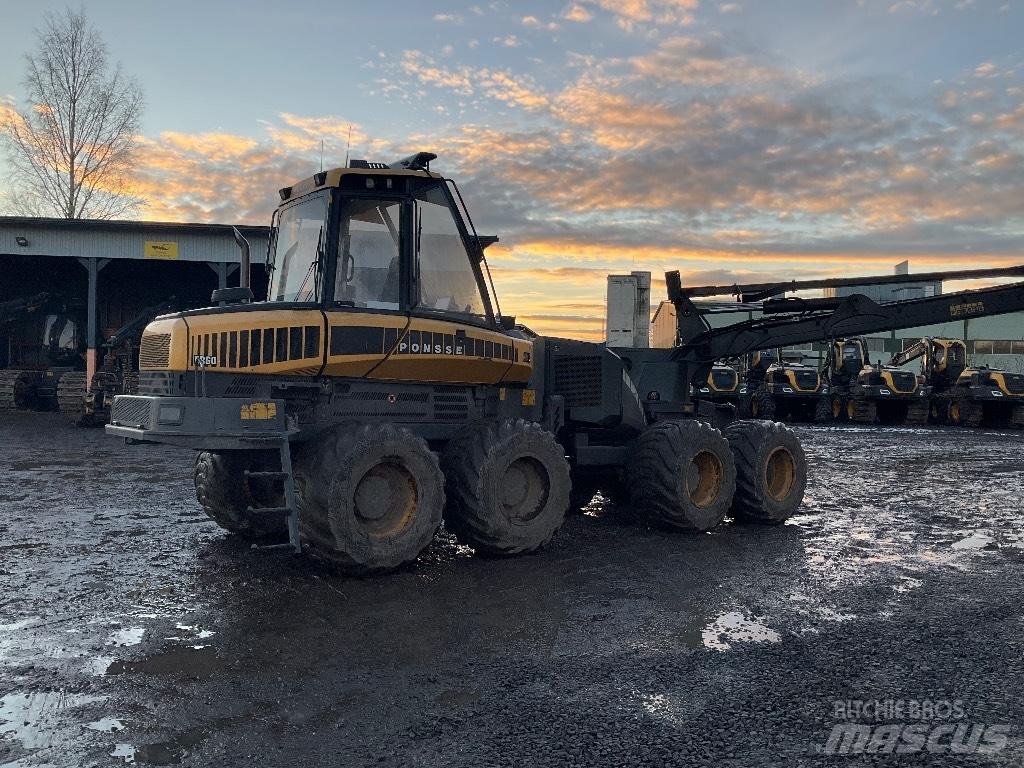 Ponsse ERGO 8W Combine forestiere