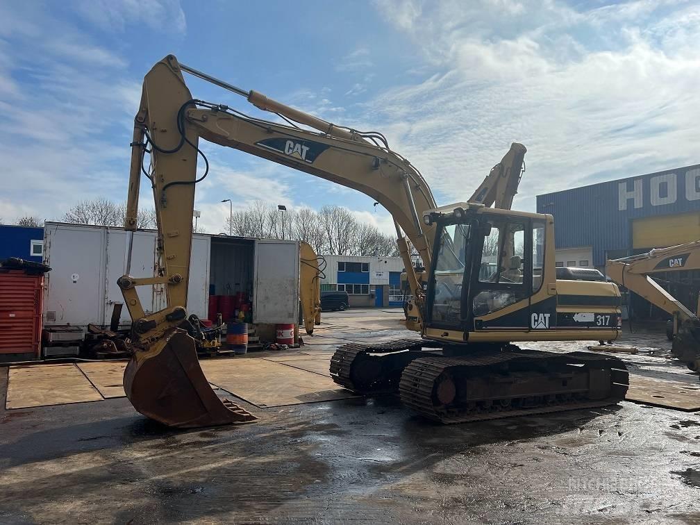 CAT 317 Excavatoare pe șenile
