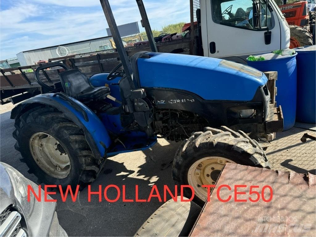 New Holland TCE50 Tractoare