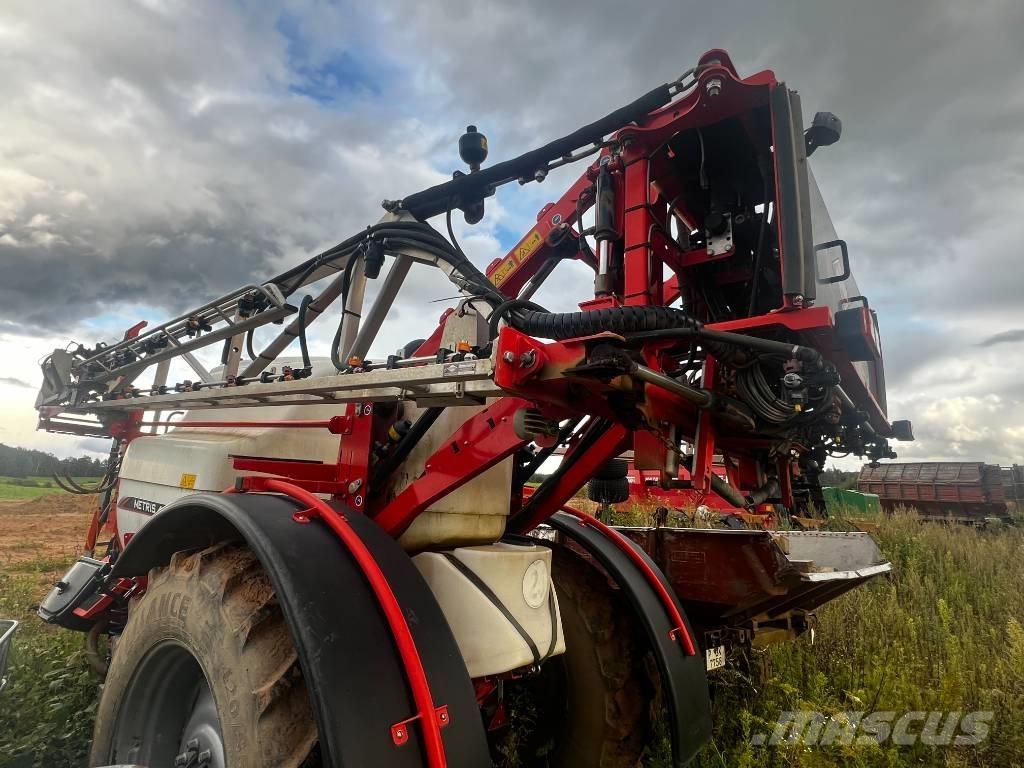 Kuhn METRIS 4102 S Tractoare agricole sprayers