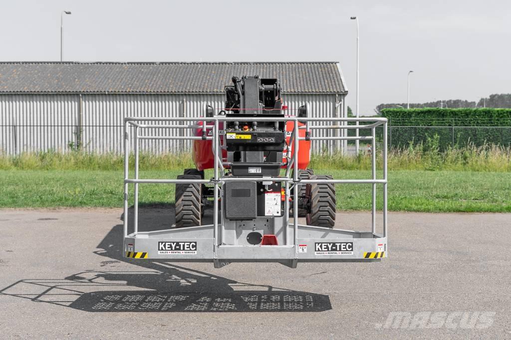 Manitou 200 ATJ e Nacele cu brat articulat