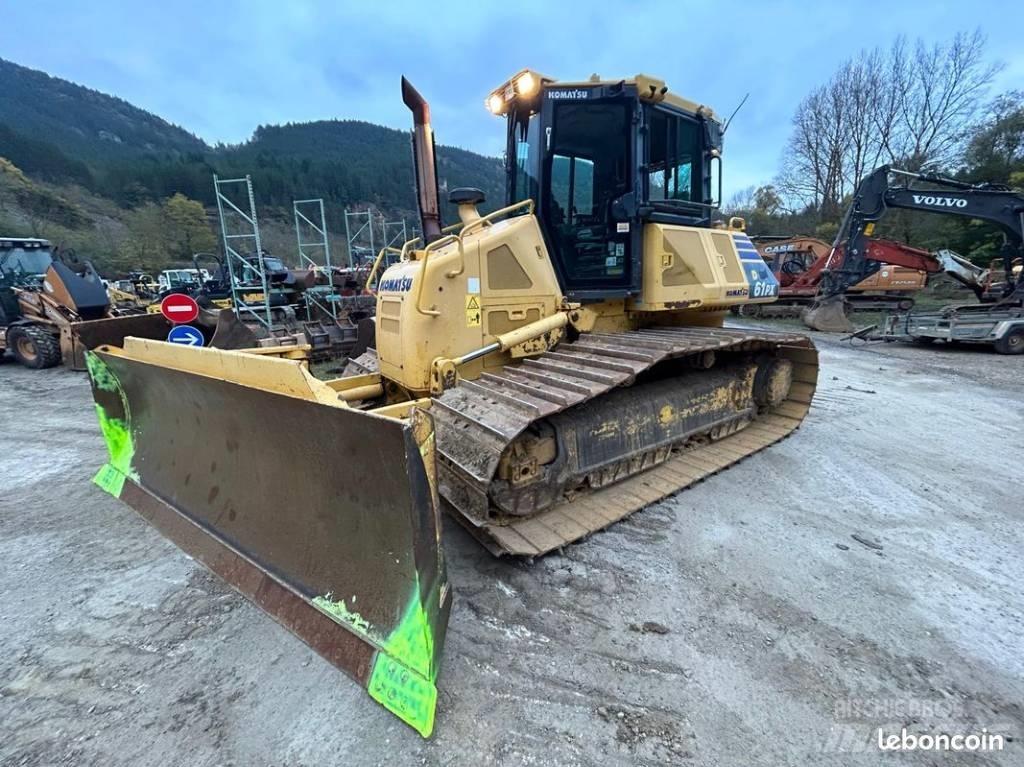 Komatsu D 61 PX-23 Buldozere pe senile