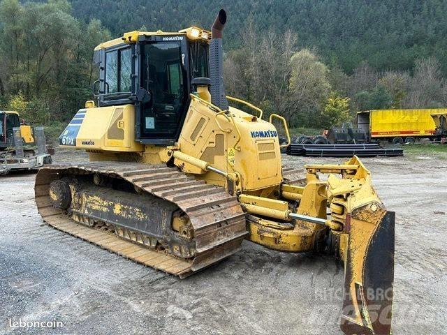 Komatsu D 61 PX-23 Buldozere pe senile