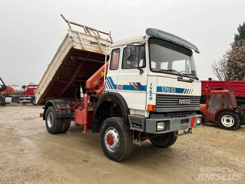 Iveco Magirus 170-23 Autobasculanta