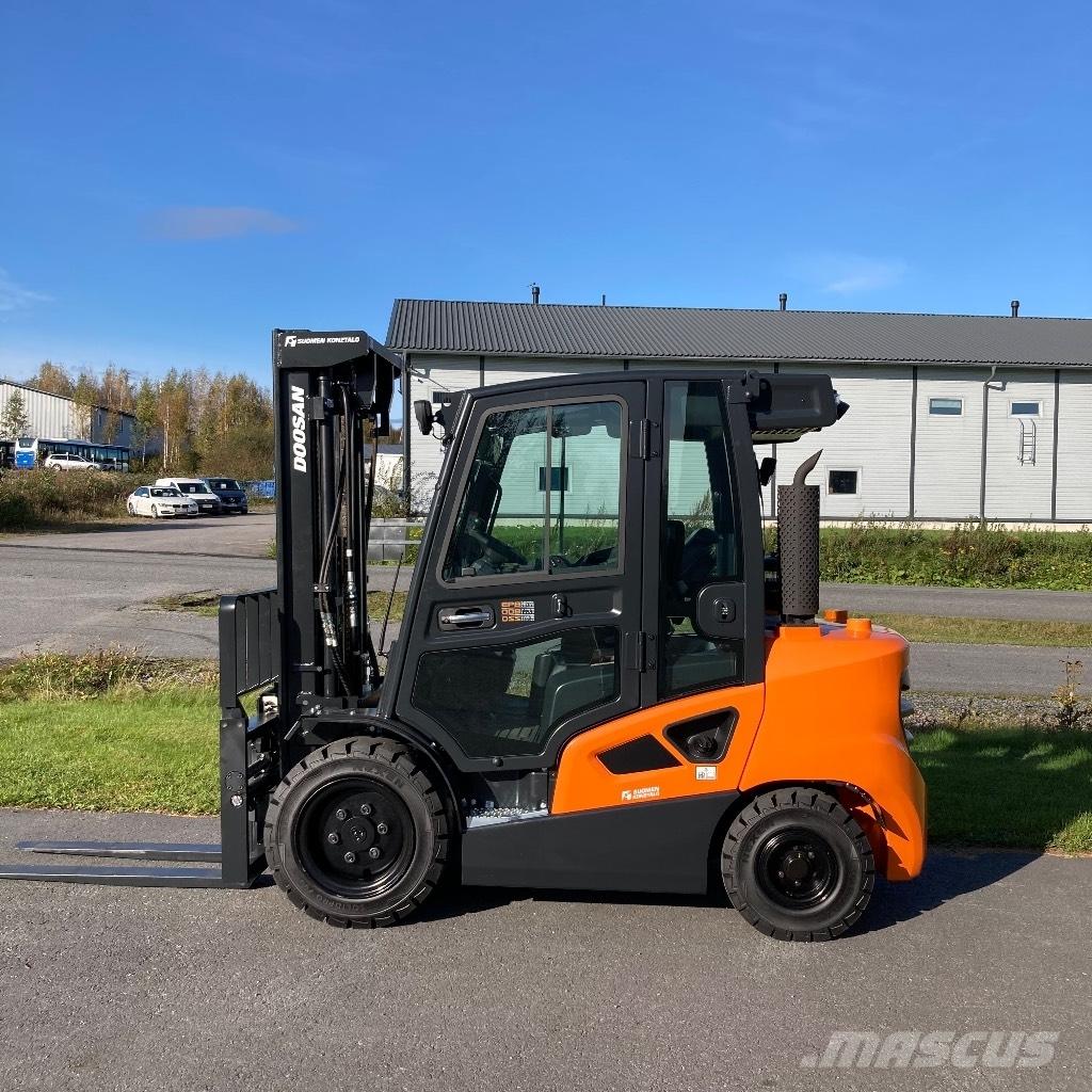 Doosan D35C-9 Diesel Stivuitor diesel