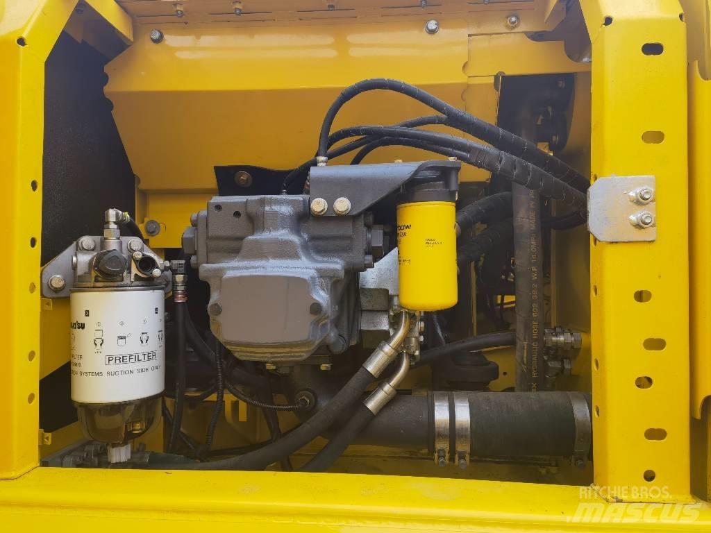 Komatsu pc200-8 Excavatoare pe șenile
