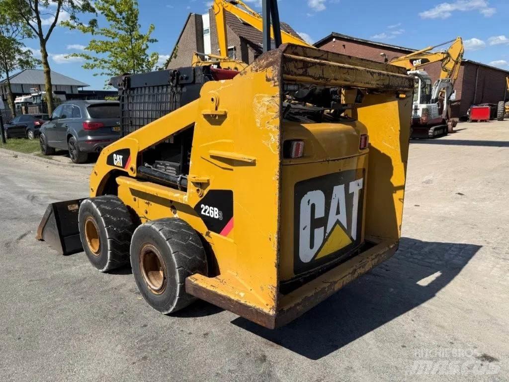 CAT 226B3 Turbo Mini incarcator
