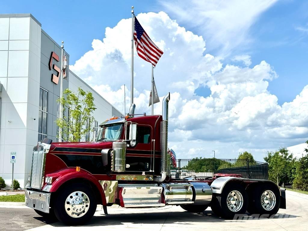 Kenworth W900 Autotractoare