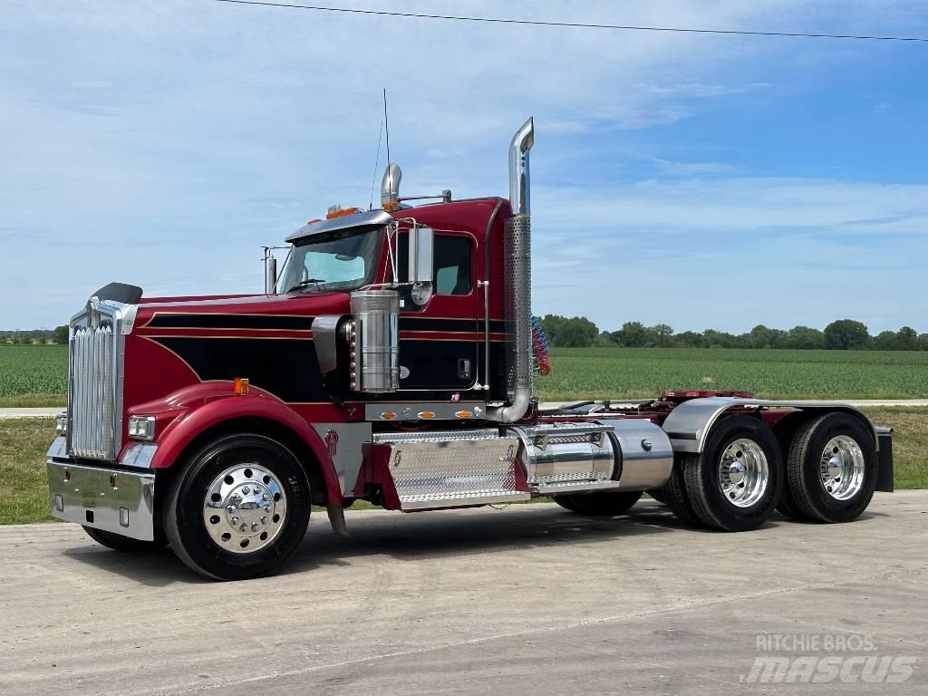 Kenworth W900 Autotractoare