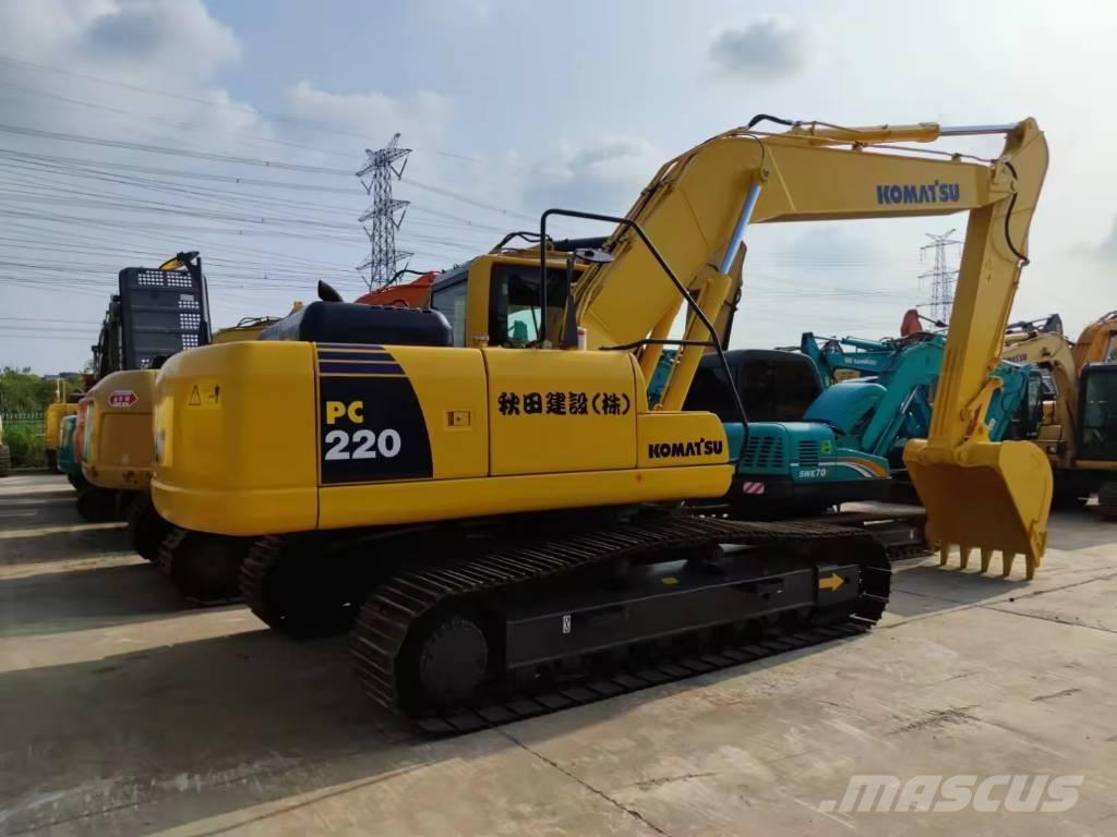 Komatsu PC 220 Excavatoare pe șenile
