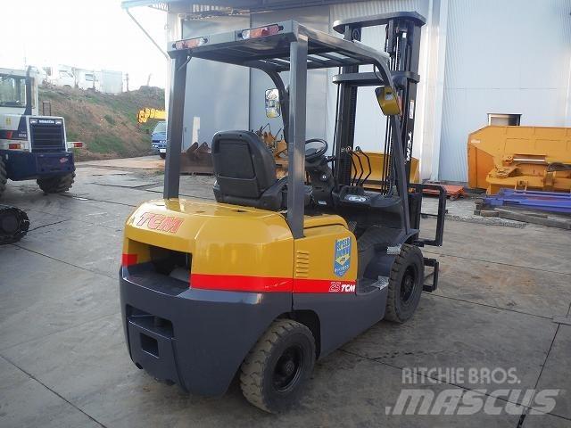 TCM FD25T3 Stivuitor diesel