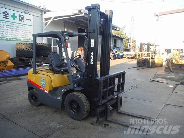TCM FD25T3 Stivuitor diesel