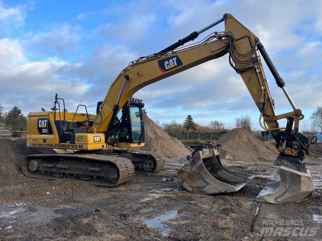CAT 323 Nextgen Excavatoare pe șenile
