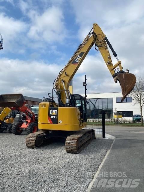 Hitachi 135US-6 Excavatoare pe șenile
