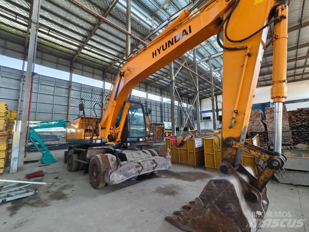 Hyundai R210w-7 Excavatoare cu roti