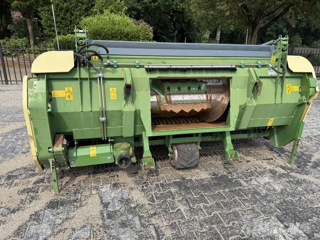 Krone E-FL 3001 Alte echipamente pentru nutret